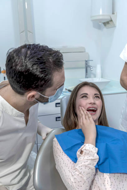 Best Dentist for Tooth Abscess  in Port Morris, NJ